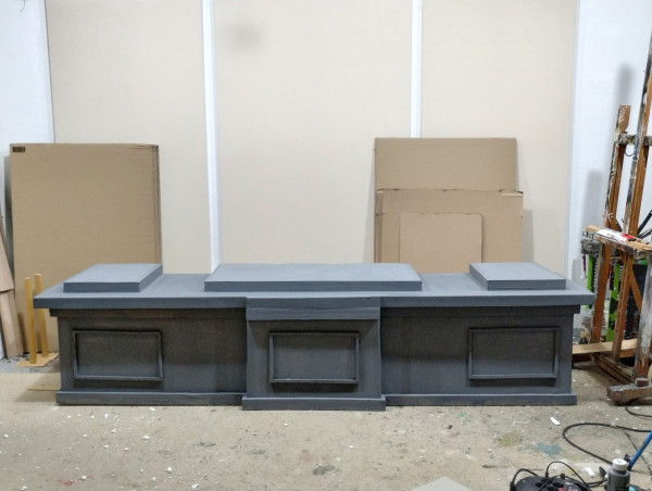 Crearea modelului/Creating the model